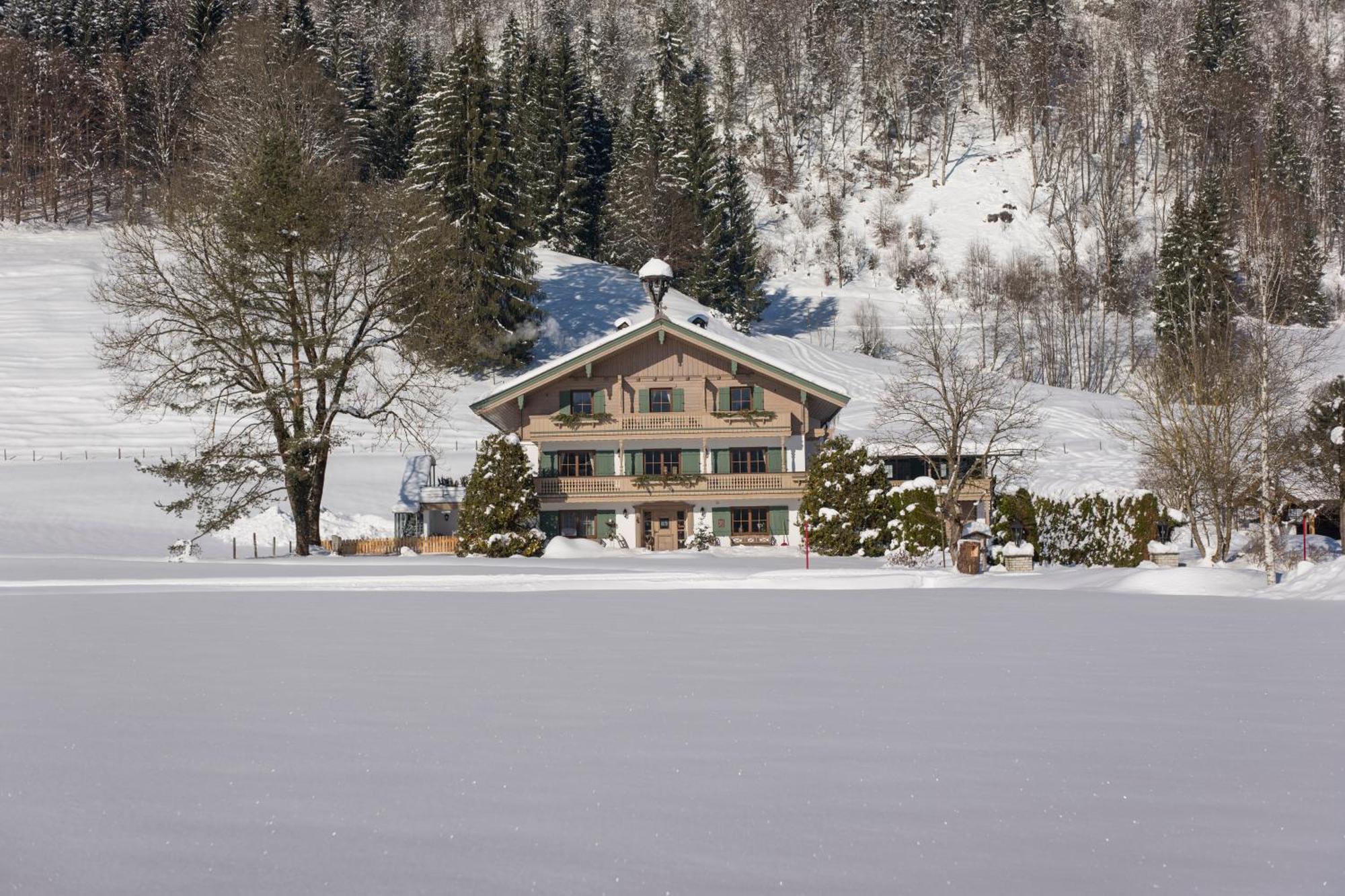 Kössen Landhaus Dax旅馆 外观 照片